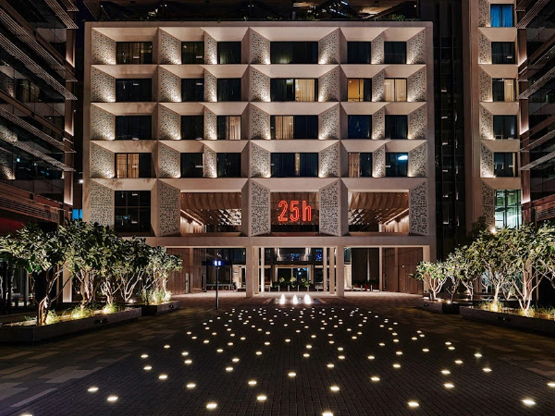 Hotel 25 horas – One Central – SUNSGOODS – SUNSGOODS Hotel 25 Horas – Un lugar central