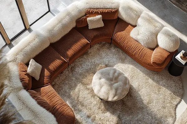 Cómodo sofá en forma de U de color marrón con detalles de piel - SUNSGOODS - SUNSGOODS Cómodo sofá marrón en forma de U con detalles de piel