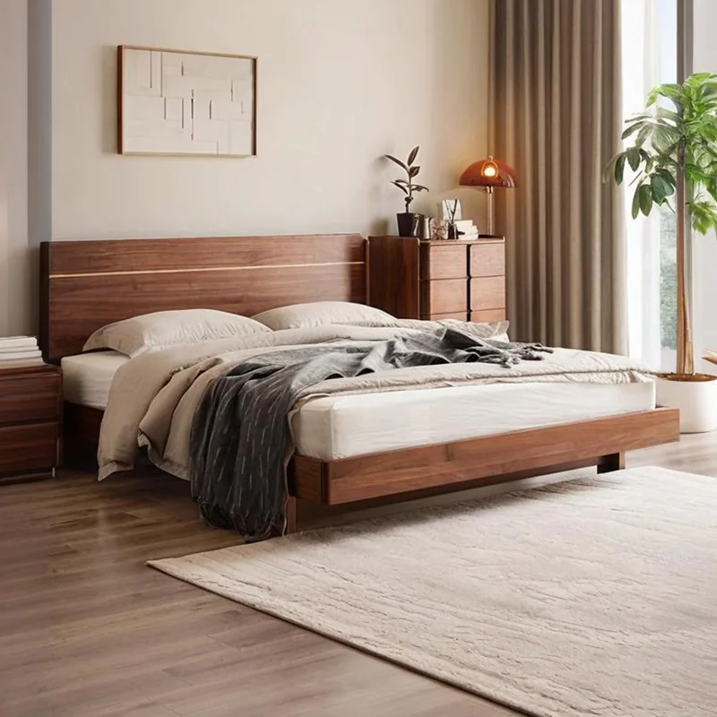 Cama con plataforma de madera maciza de mediados de siglo