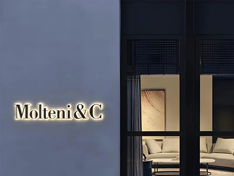 Descripción general de la tienda de muebles MolteniC