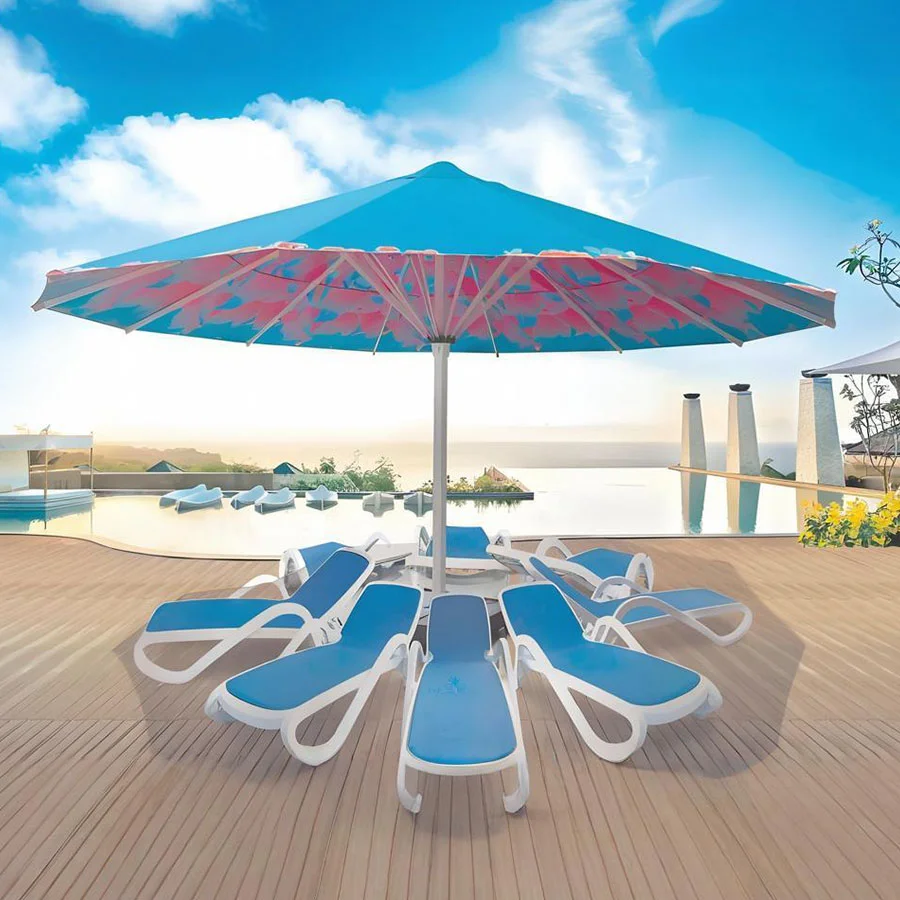 Sombrilla redonda grande para piscina, ideal para tumbonas.